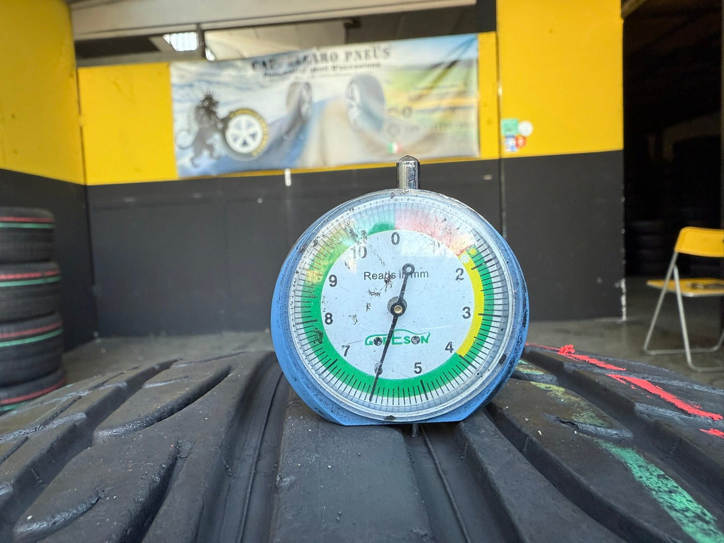 Usato: 2 Gomme 235/45R20 100W XL Dunlop Estive 90% Residuo