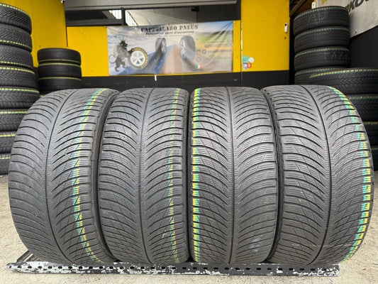 Usato: 4 Gomme 245/40R18 97V XL Michelin Invernali 80% residui