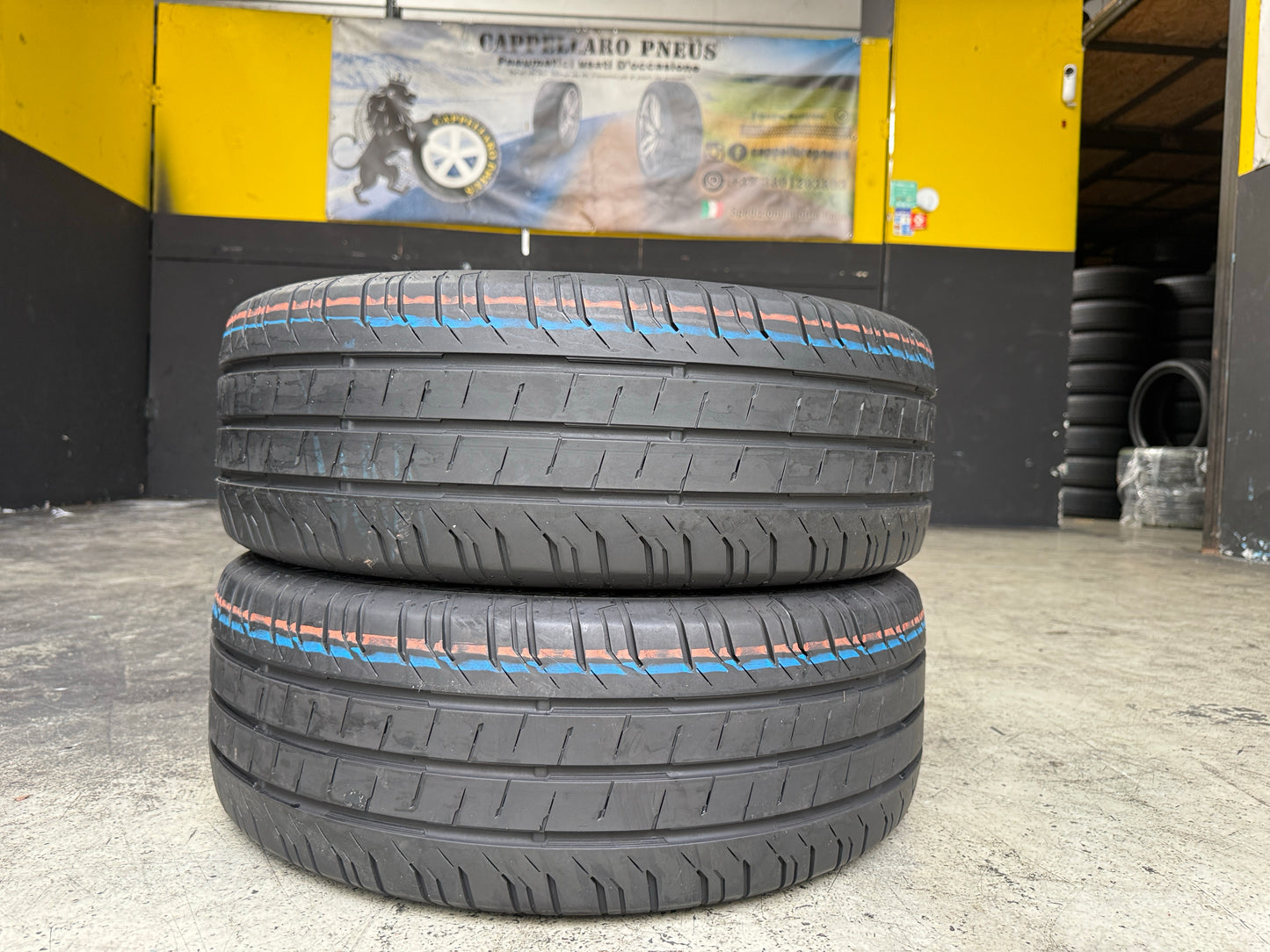 Usato: 2 Pneumatici Continental ContiVanContact 200 225/55R17C 109/107H MO-V Estivi 80% Residui