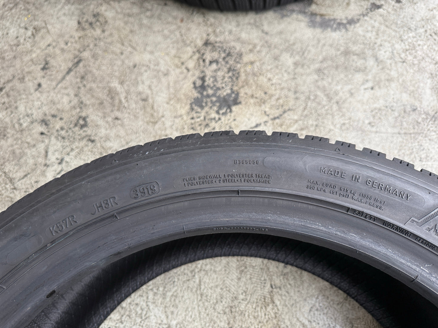 Usato: 4 Gomme 225/45R17 91H Dunlop Invernali 90/95% residui