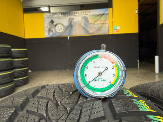Usato: 4 Gomme 205/50R17 93V XL Imperial 85/95% residui