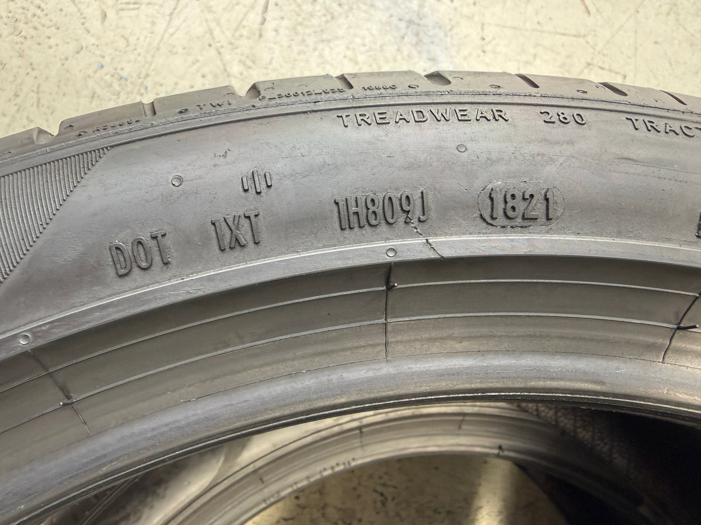 Usato: 2 Pneumatici Pirelli P Zero PZ4 255/40R20 101Y XL NCS MO-S Estivi 80% Residui