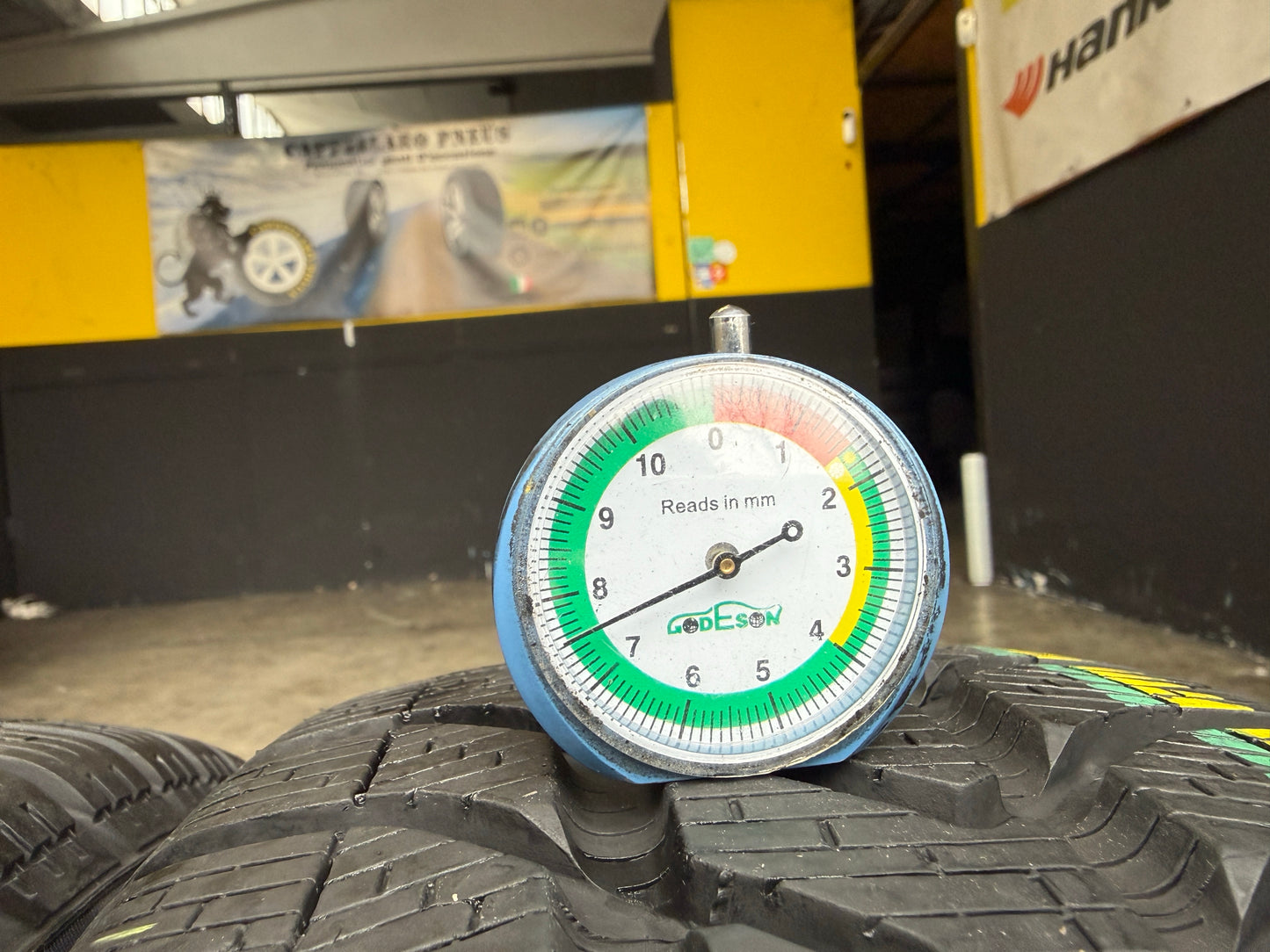 Usato: 4 Gomme 195/55R16 91H Pirelli Invernali 90% residui