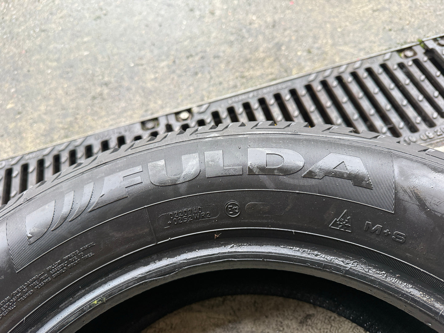 Usato: 4 Gomme 235/60R17 102H Fulda Invernali 85% residui