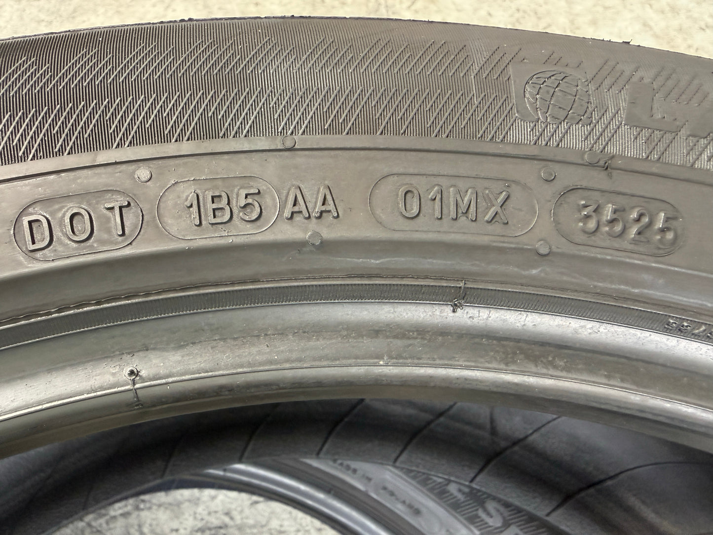 Usato: 2 Pneumatici Michelin Latitude Sport 3 255/45R20 105Y MO Estivi 90% Residui DOT 2025