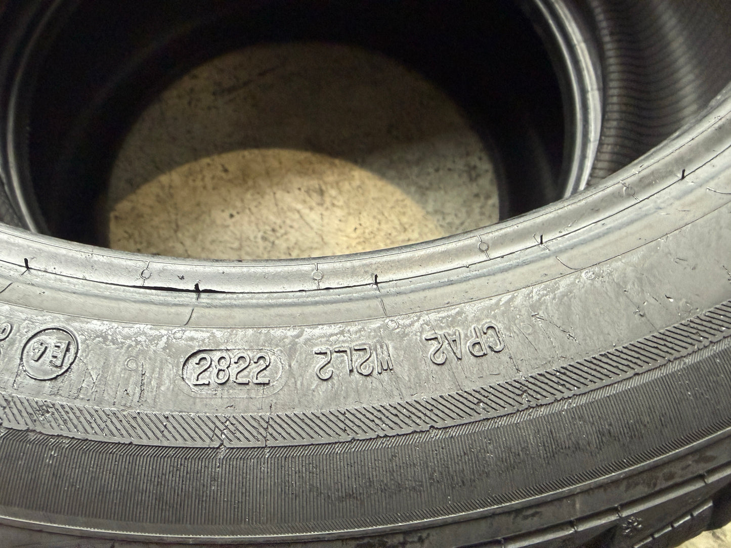 Usato: 2 Gomme 245/45R19 102V XL Barum Invernali 85% residui
