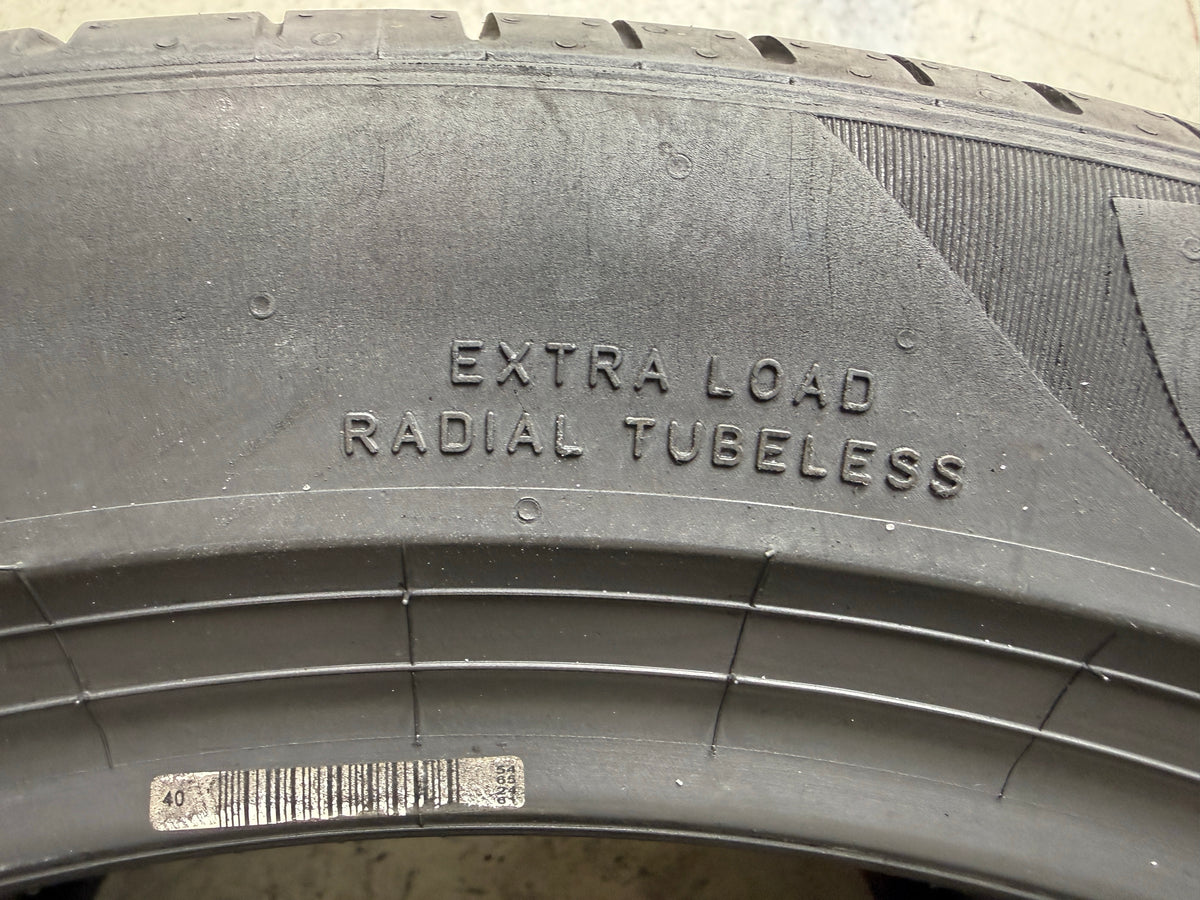 Usato: 2 Pneumatici Pirelli P Zero PZ4 245/45R19 102Y XL MO (*) Estivi 85% Residui