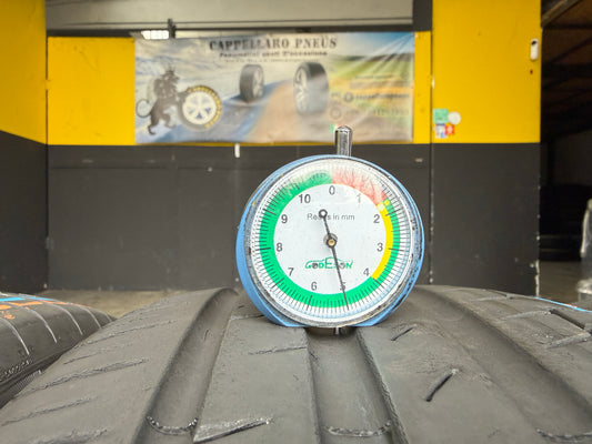 Usato: 4 Gomme 225/50R19 100W XL Continental Estive 80% residui