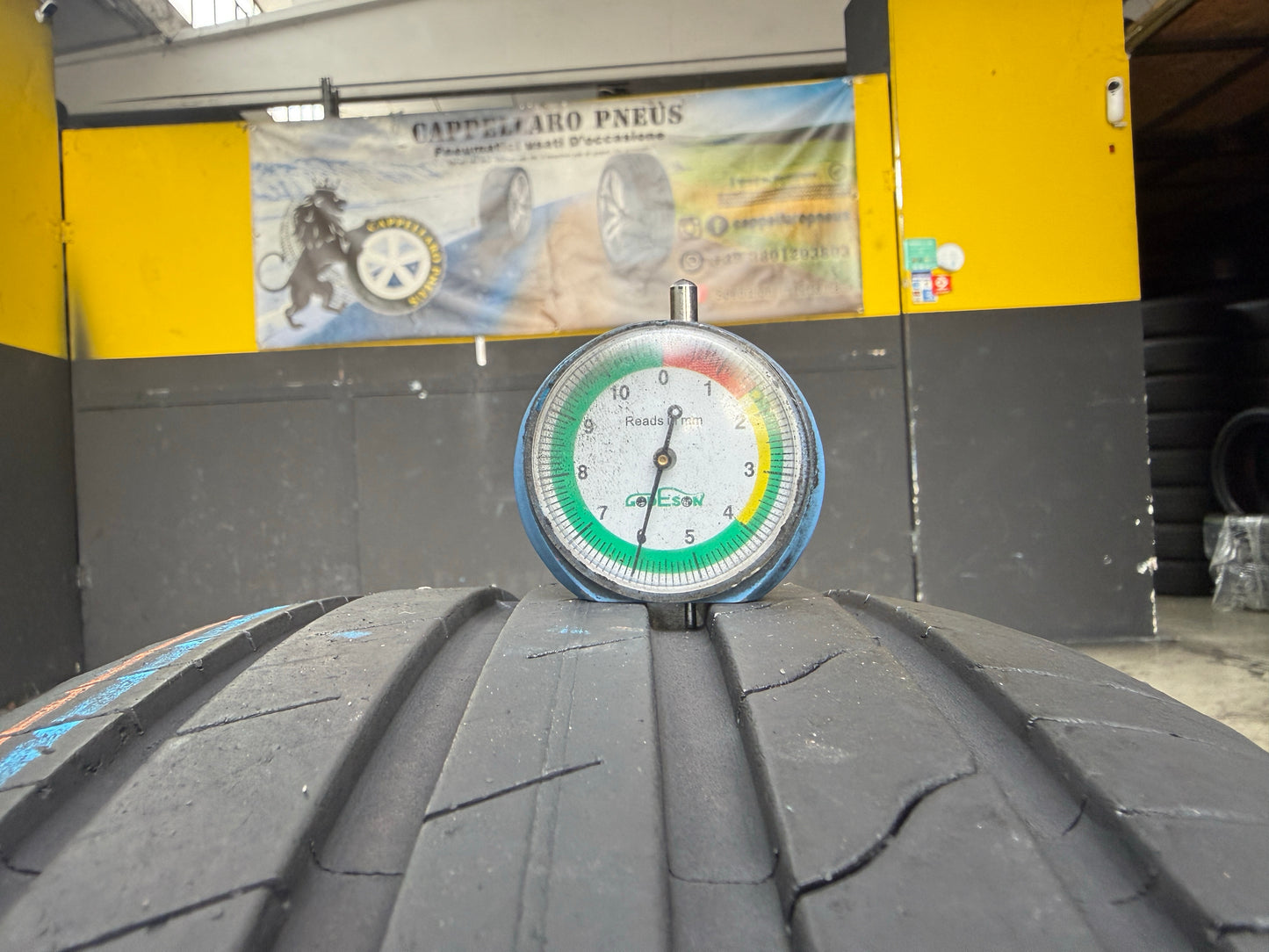 Usato: 2 Pneumatici Goodyear EfficientGrip Performance 2 215/55R17 98W Estivi 90% Residui