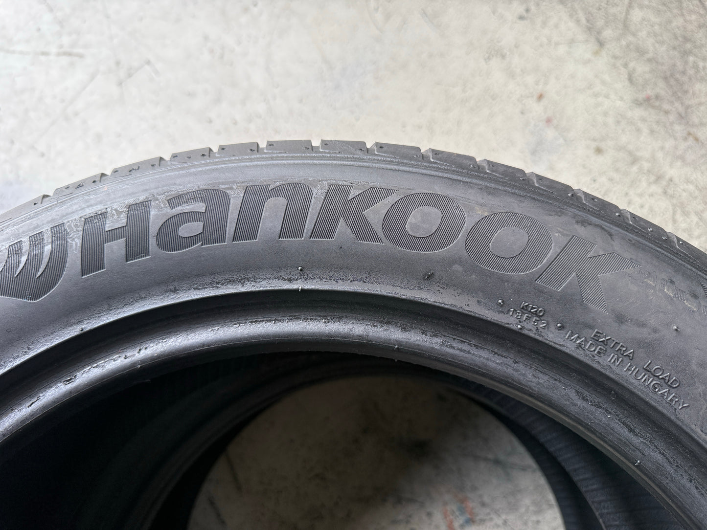Usato: 2 Pneumatici Hankook Ventus V12 Evo2 K120 235/50R18 101Y XL Estivi 85% Residui