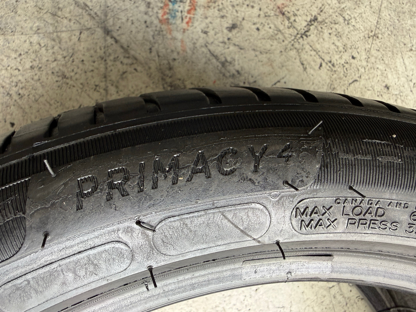 Usato: 2 Pneumatici Michelin Primacy 4 225/45R17 91Y Estivi 85% Residui