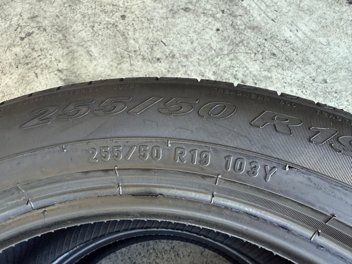Usato: 2 Gomme 255/50R19 103Y Pirelli Estive 95% residui