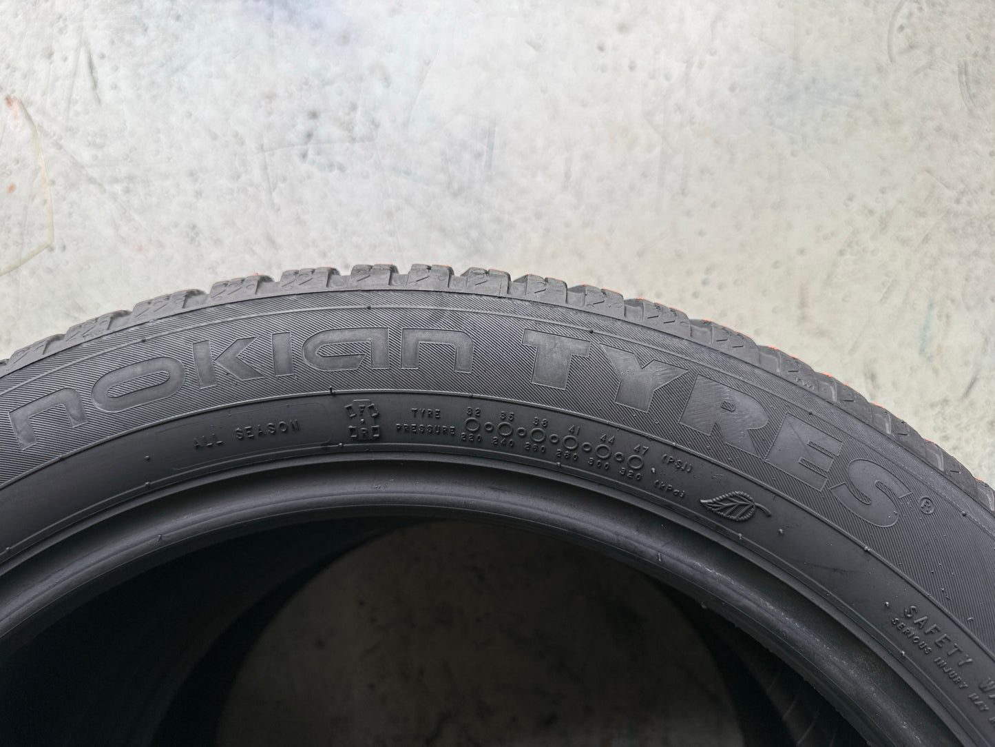 Usato: 2 Pneumatici Nokian Tyres Seasonproof 205/50R17 93W XL M+S 3PMSF 4 Stagioni 90% Residui