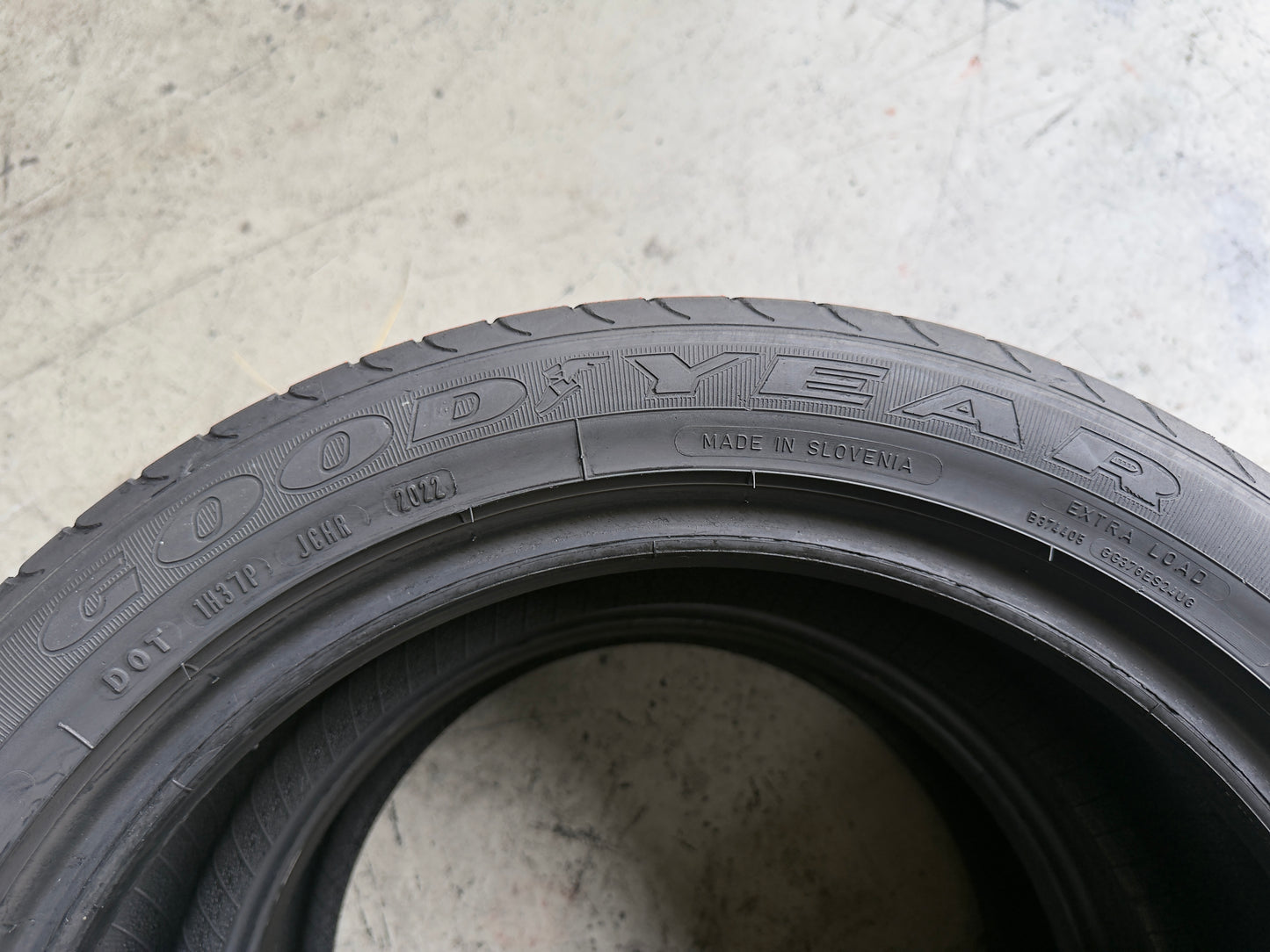 Usato: 2 Pneumatici Goodyear EfficientGrip Performance 205/50R17 93V XL Estivi 85% Residui