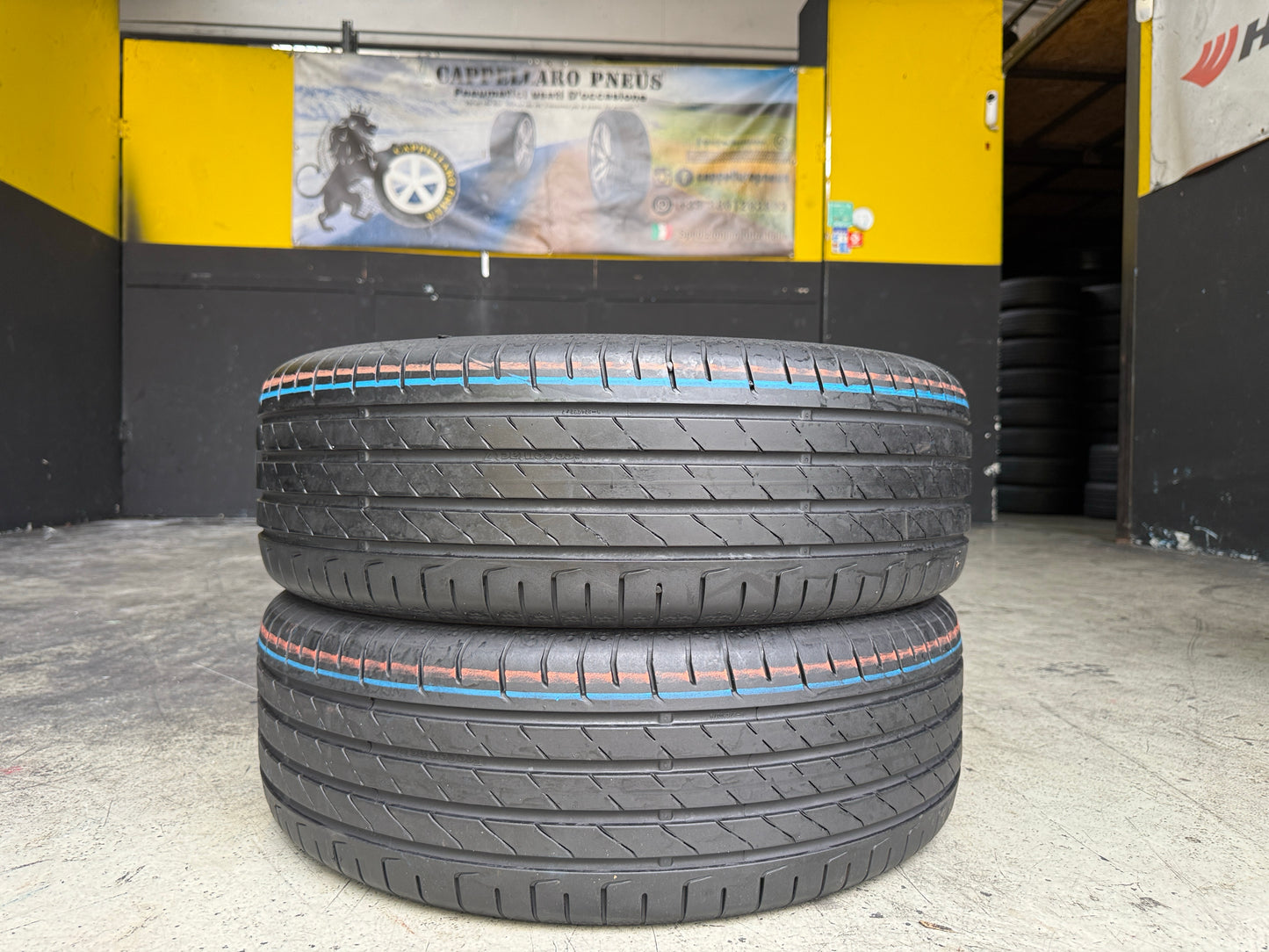 Usato: 2 Pneumatici Continental EcoContact 7 215/60R17 96H FR EVc Estivi 80% Residui