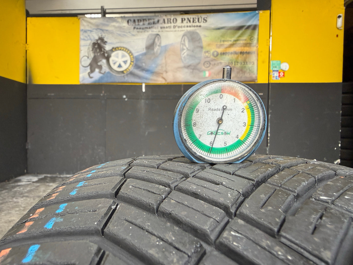 Usato: 2 Pneumatici Continental AllSeasonContact 2 225/50R18 99W XL FR 3PMSF EVc 4 Stagioni 90% Residui