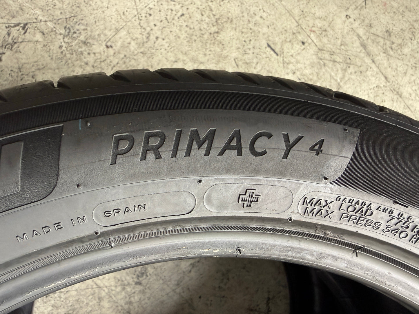 Usato: 2 Pneumatici Michelin Primacy 4 225/50R18 99W XL (*) BMW FSL Estivi 85% Residui