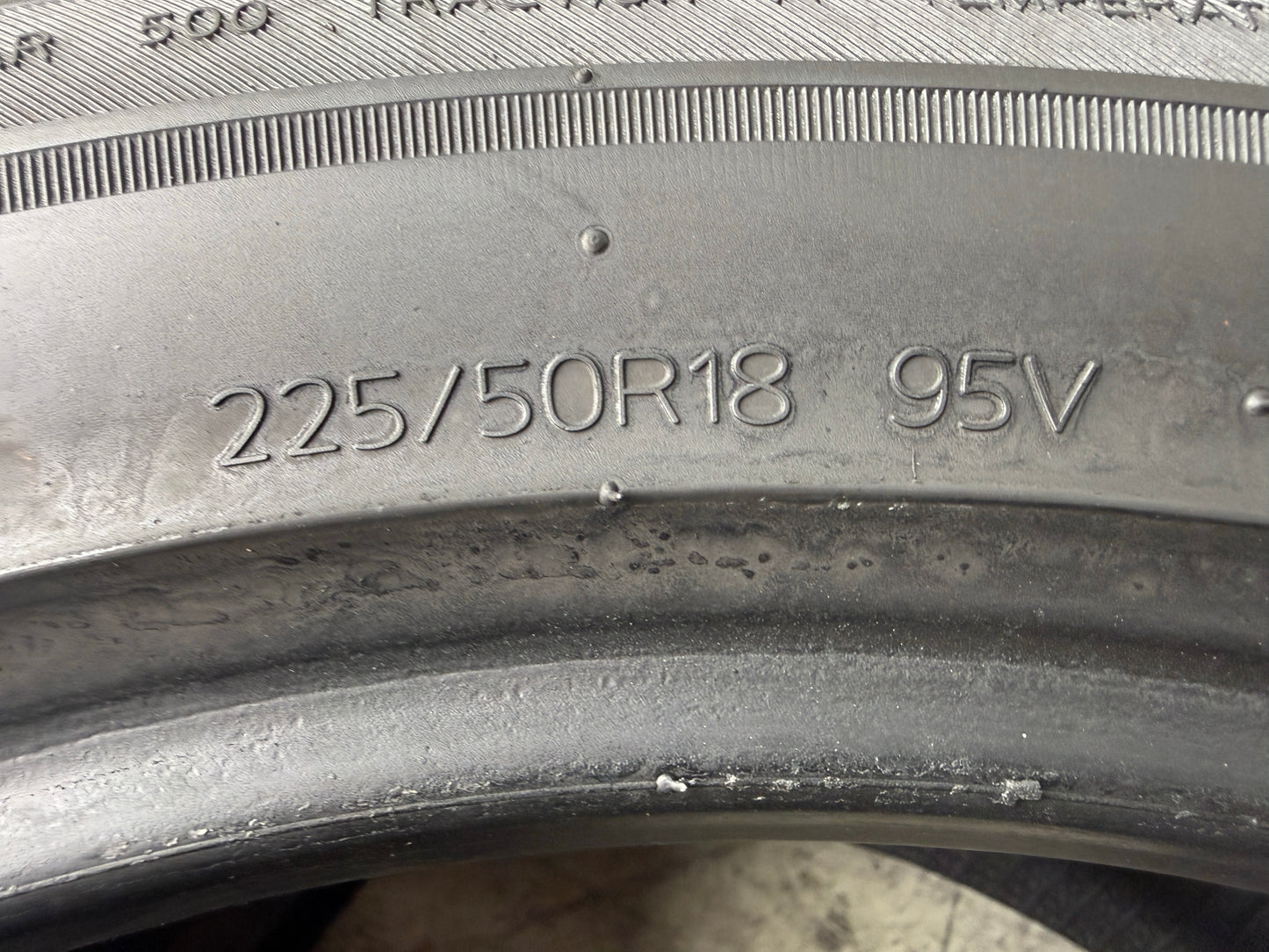 Usato: 2 Pneumatici Hankook Kinergy 4S2 X H750A 225/50R18 95V M+S 3PMSF 4 Stagioni 90% Residui
