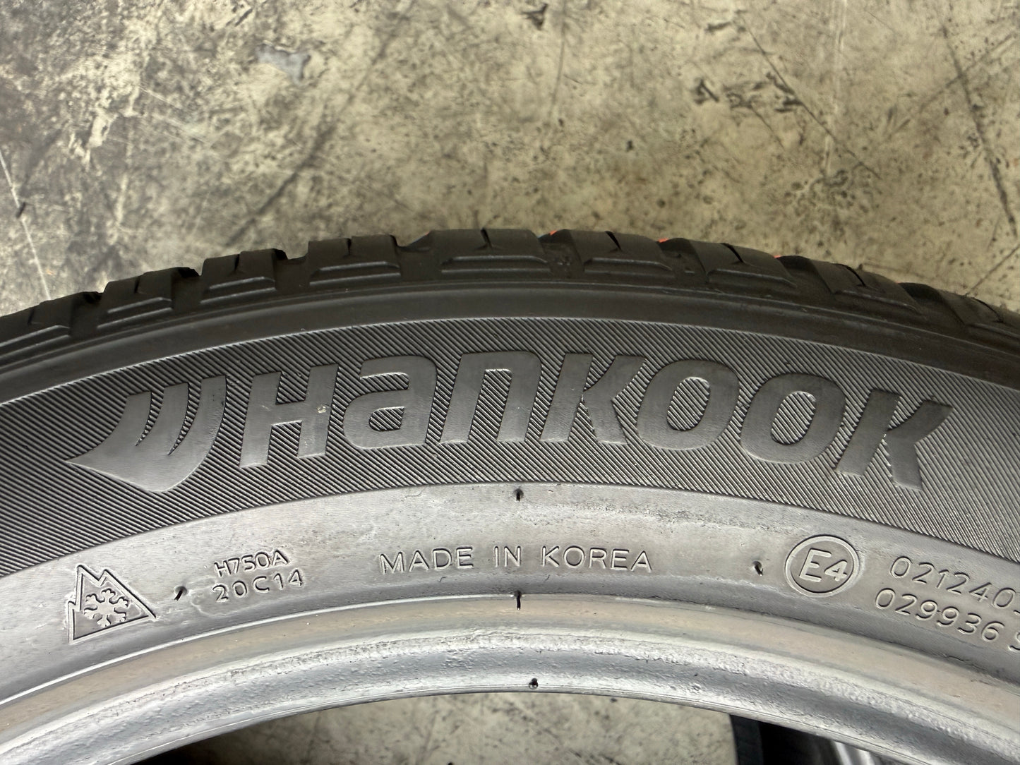 Usato: 2 Pneumatici Hankook Kinergy 4S2 X H750A 225/50R18 95V M+S 3PMSF 4 Stagioni 90% Residui