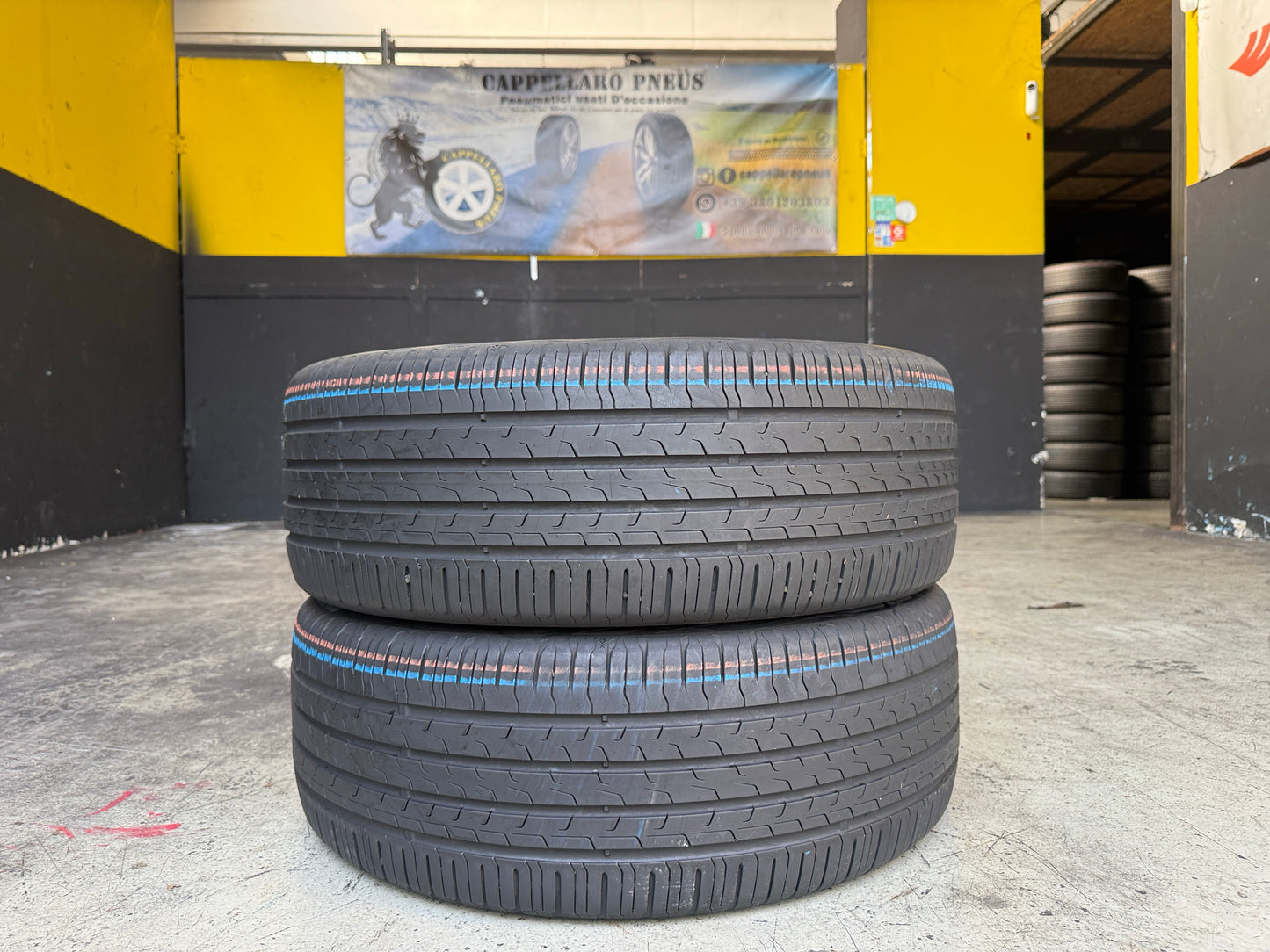 Usato: 2 Pneumatici Continental EcoContact 6 235/45R20 100V XL FR EVc Estivi 85% Residui