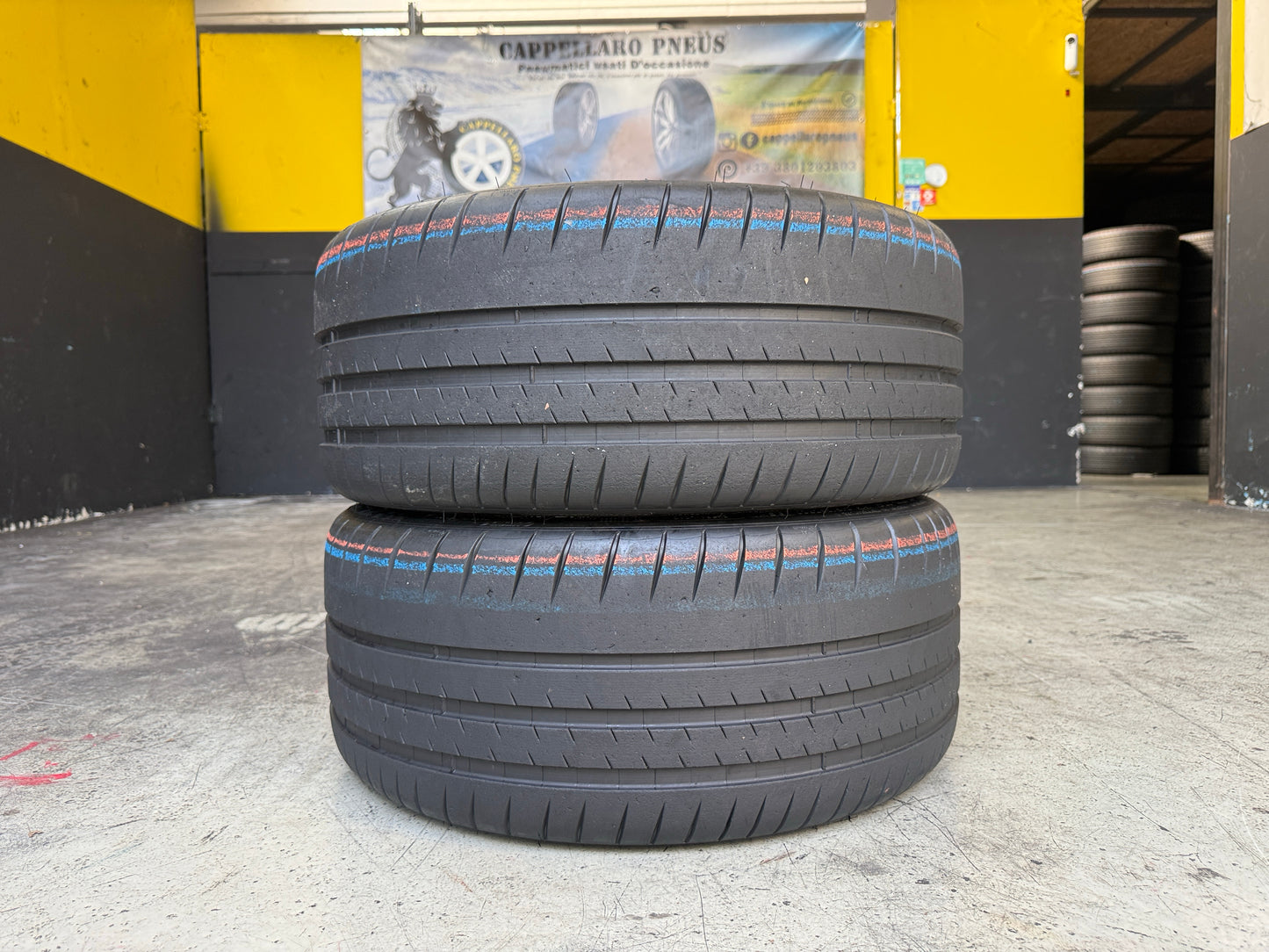 Usato: 2 Pneumatici Michelin Pilot Sport Cup 2 245/35R20 95Y XL FSL N1 Semi-Slick Estivi 90% Residui