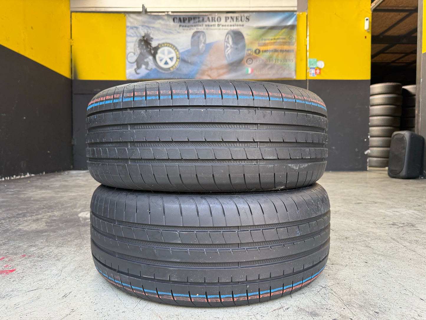 Usato: 2 Pneumatici Goodyear Eagle F1 Asymmetric 3 225/40R20 94Y XL (*) MFS Run Flat EVR Estivi 90% Residui