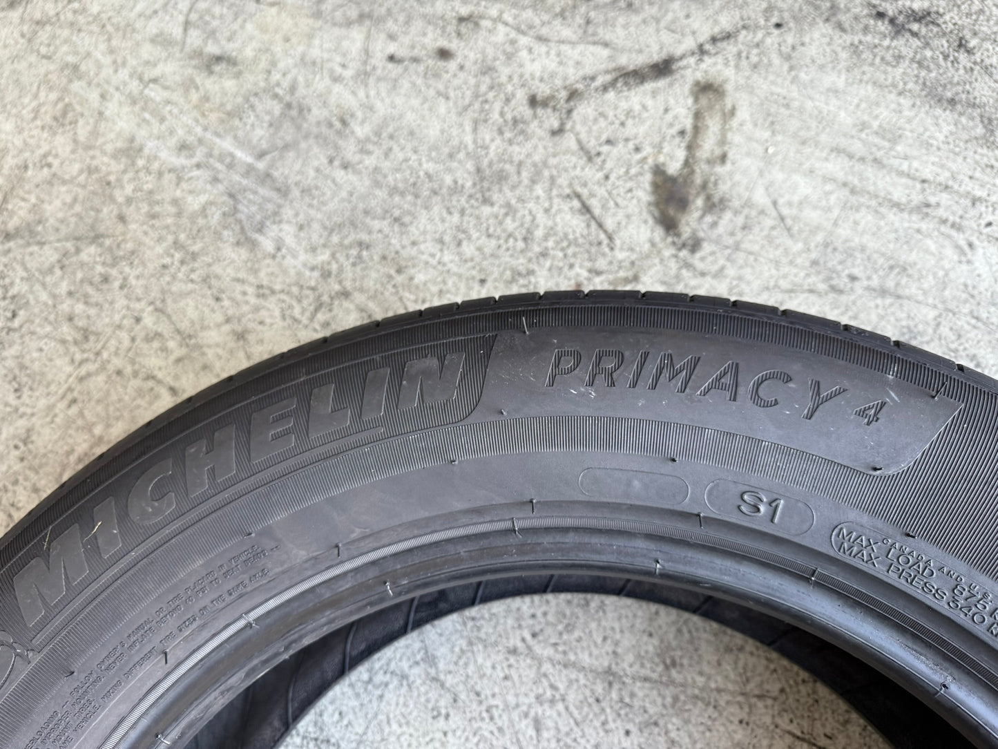 Usato: 1 Gomma 215/65R17 103V XL Michelin Estiva 90% residui