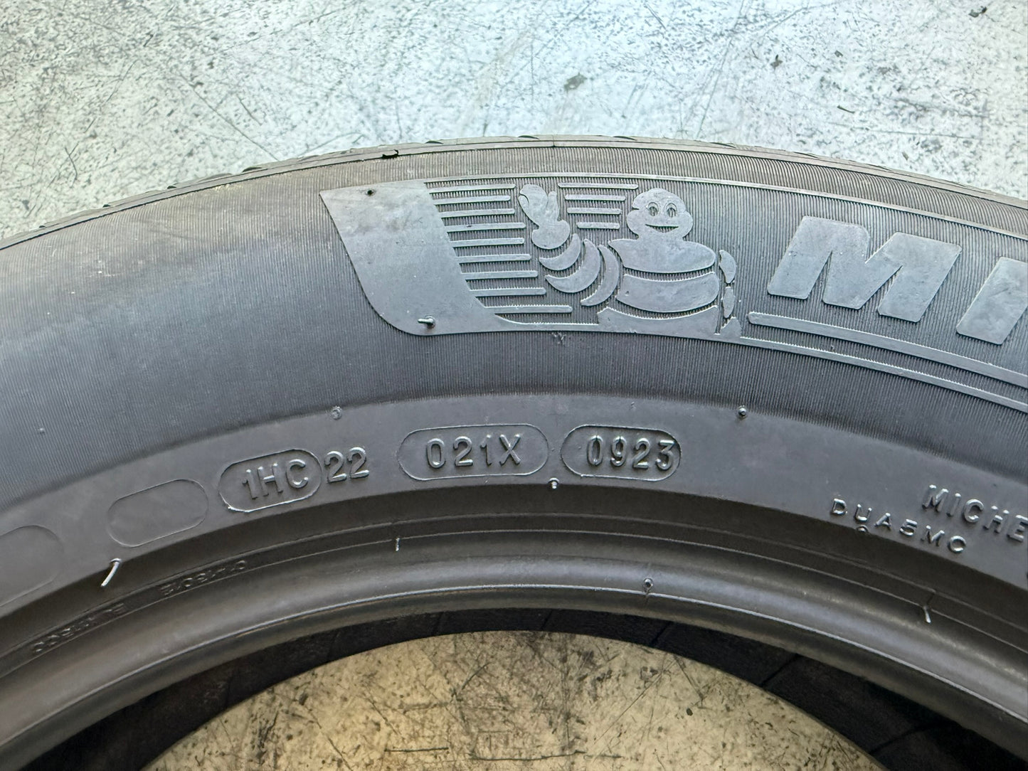 Usato: 1 Gomma 215/65R17 103V XL Michelin Estiva 90% residui