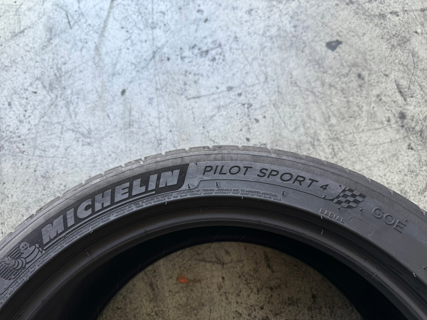 Usato: 1 Gomma 245/45R19 102Y XL Michelin Estiva 65% residui