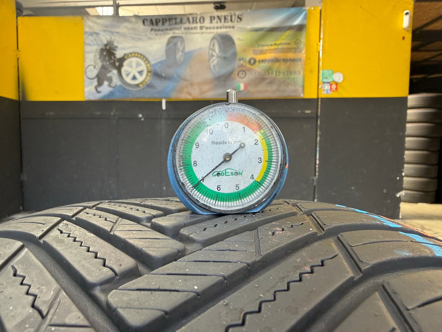Usato: 2 Pneumatici Hankook Kinergy 4S2 X H750A 255/50R19 107W XL 4 Stagioni 90% Residui