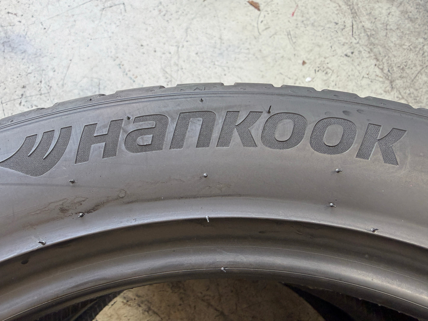 Usato: 2 Pneumatici Hankook Ventus S1 Evo3 SUV K127A 235/50R20 104Y XL Estivi 80% Residui