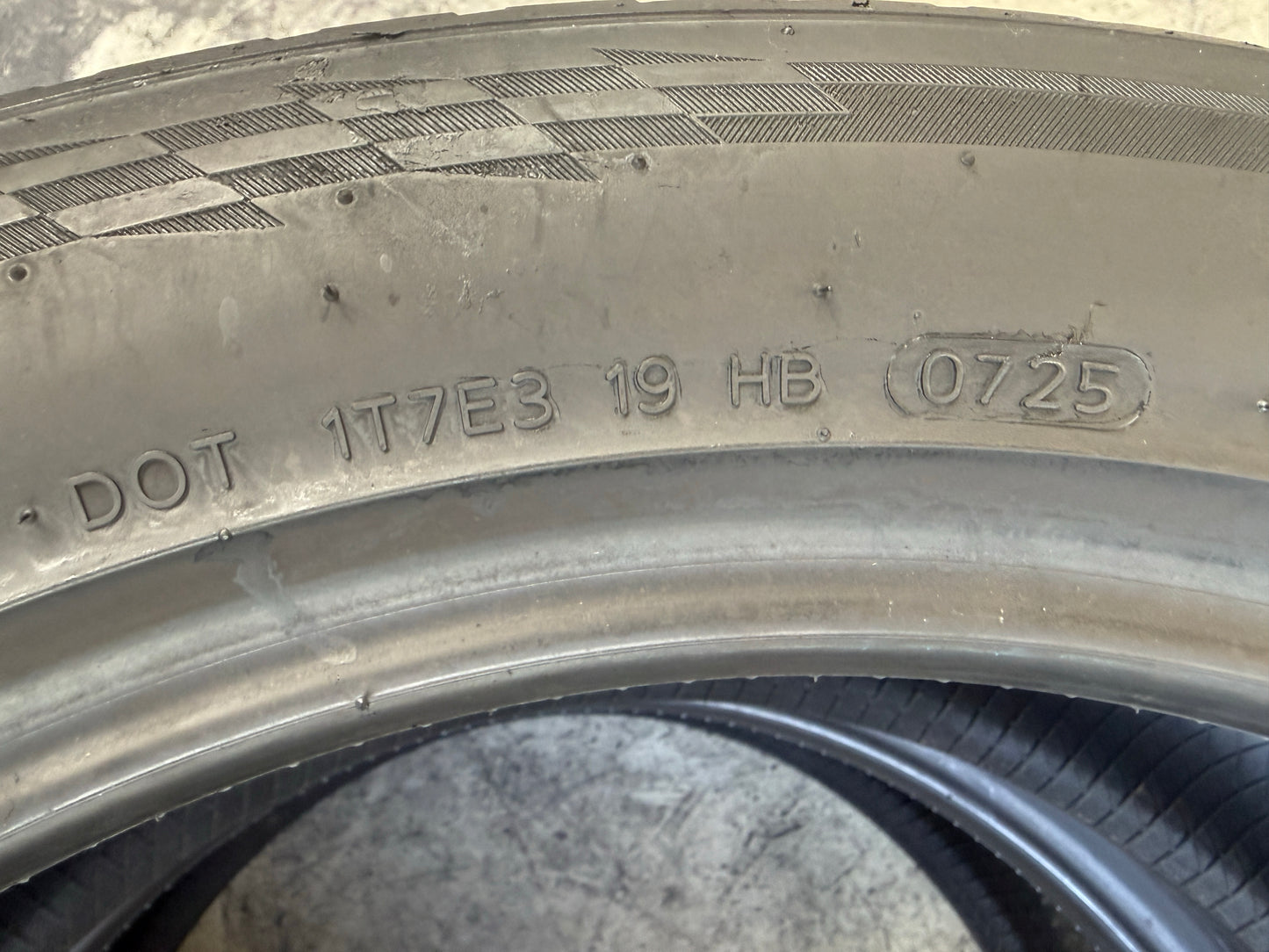 Usato: 2 Pneumatici Hankook Ventus S1 Evo3 SUV K127A 235/50R20 104Y XL Estivi 80% Residui