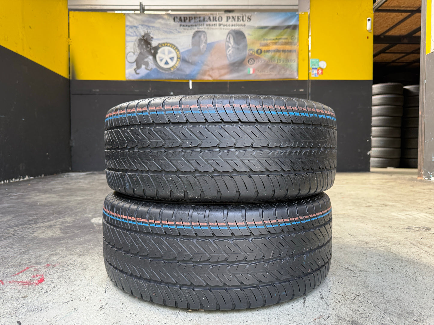Usato: 2 Pneumatici Dunlop Econodrive 225/55R17C 109/107H 104H 8PR MO-V Estivi 75% Residui