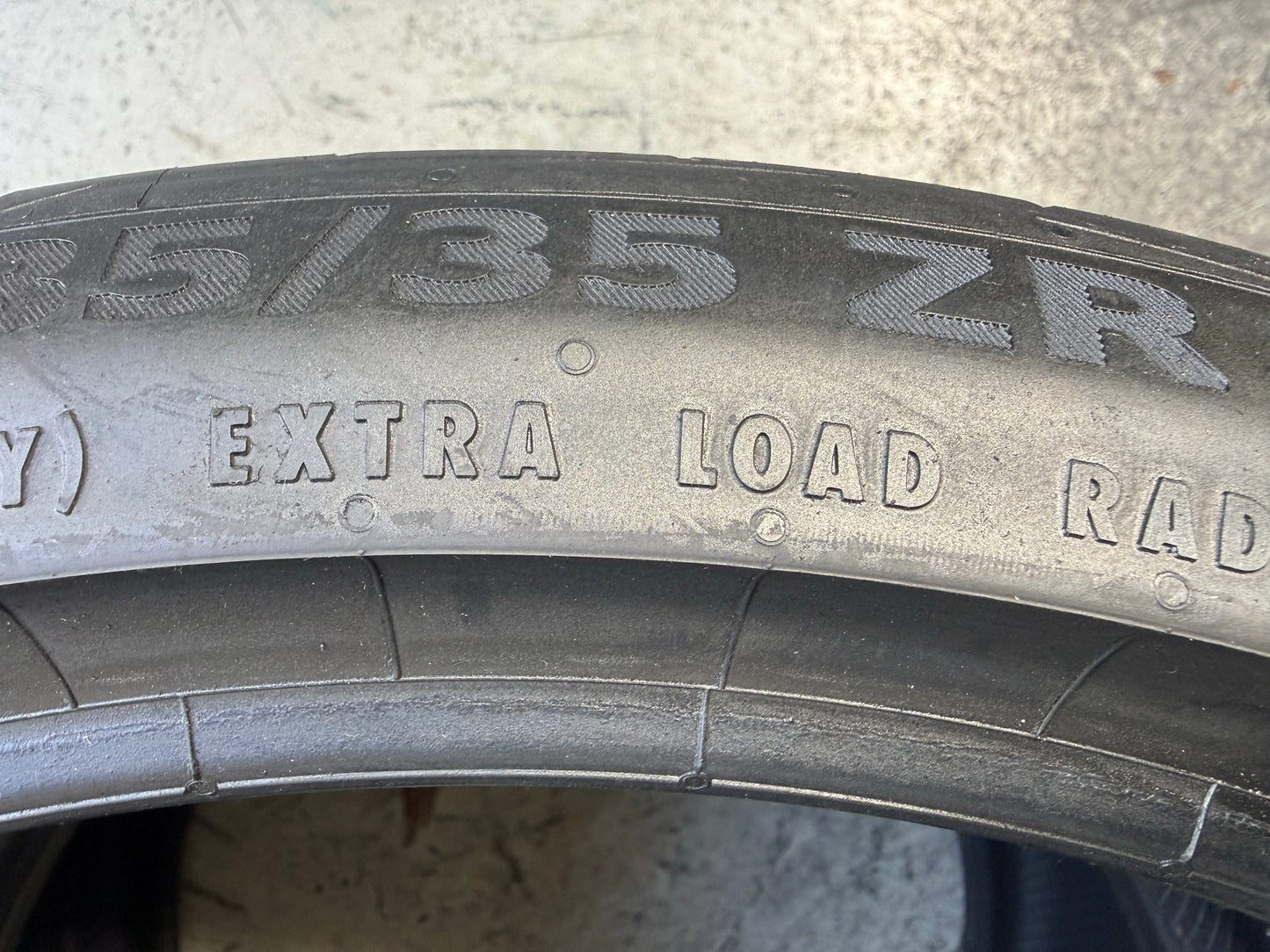 Usato: 2 Pneumatici Continental SportContact 7 235/35R19 91Y XL FR EVc Estivi 85% Residui