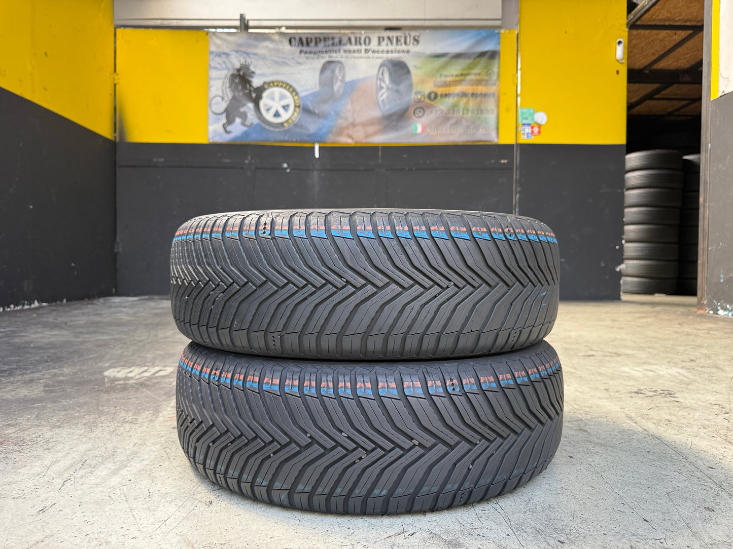 Usato: 2 Pneumatici Michelin CrossClimate 2 195/60R18 96H XL 4 Stagioni 85% Residui