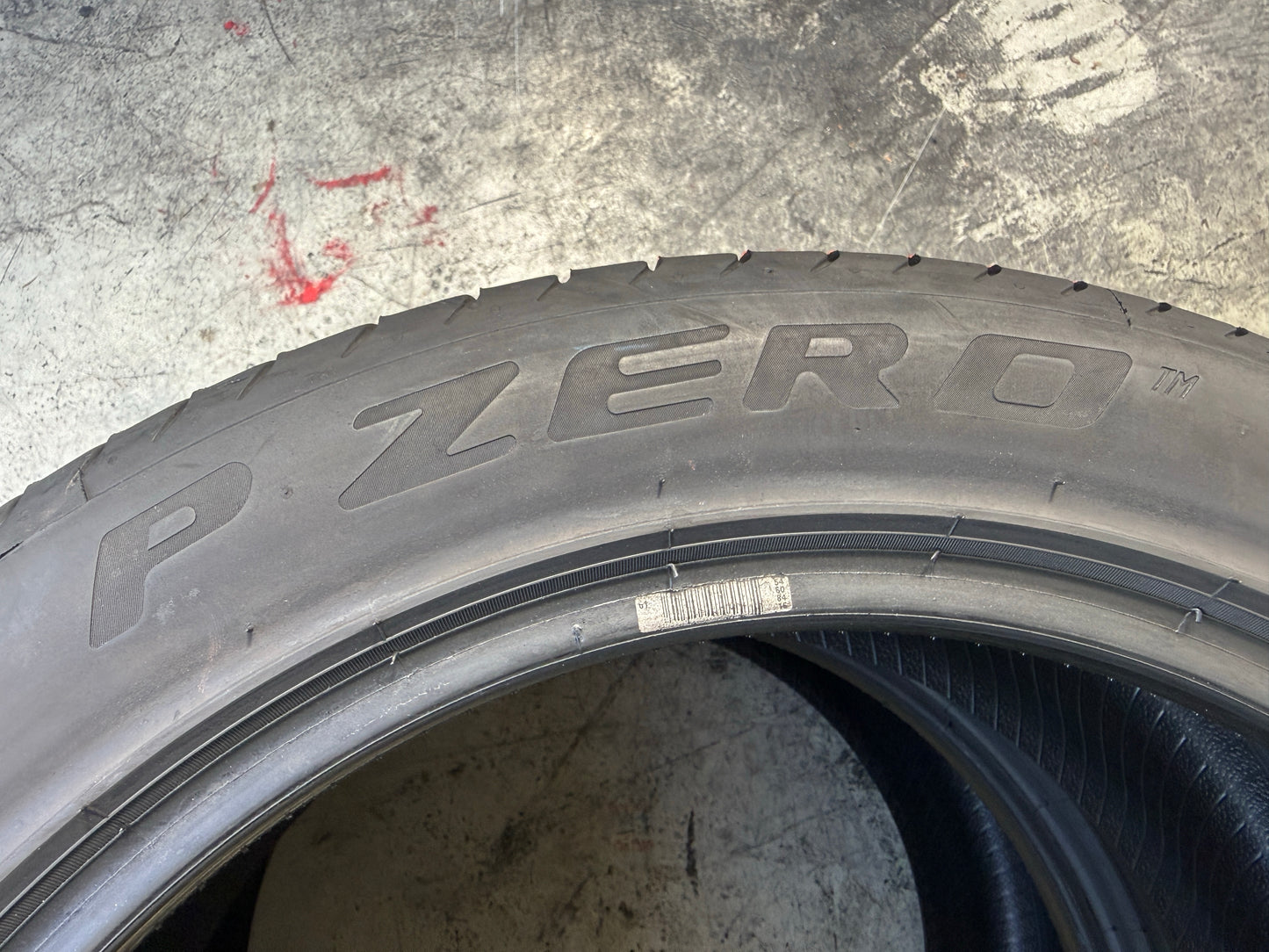 Usato: 2 Pneumatici Pirelli P Zero 265/45R20 104Y N0 Estivi 85% Residui