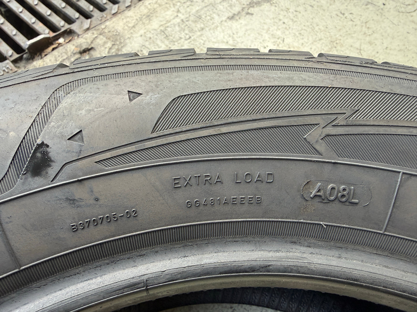 Usato: 4 Gomme 107H XL 235/60R18 Goodyear invernali al 80/90% residui
