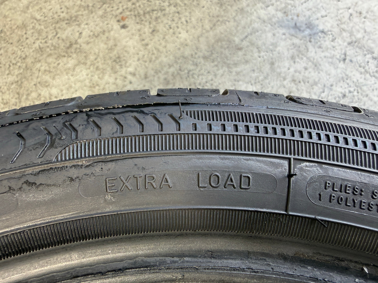 Usato: 1 Gomma 195/45R16 84V XL Goodyear Estive 85% residui