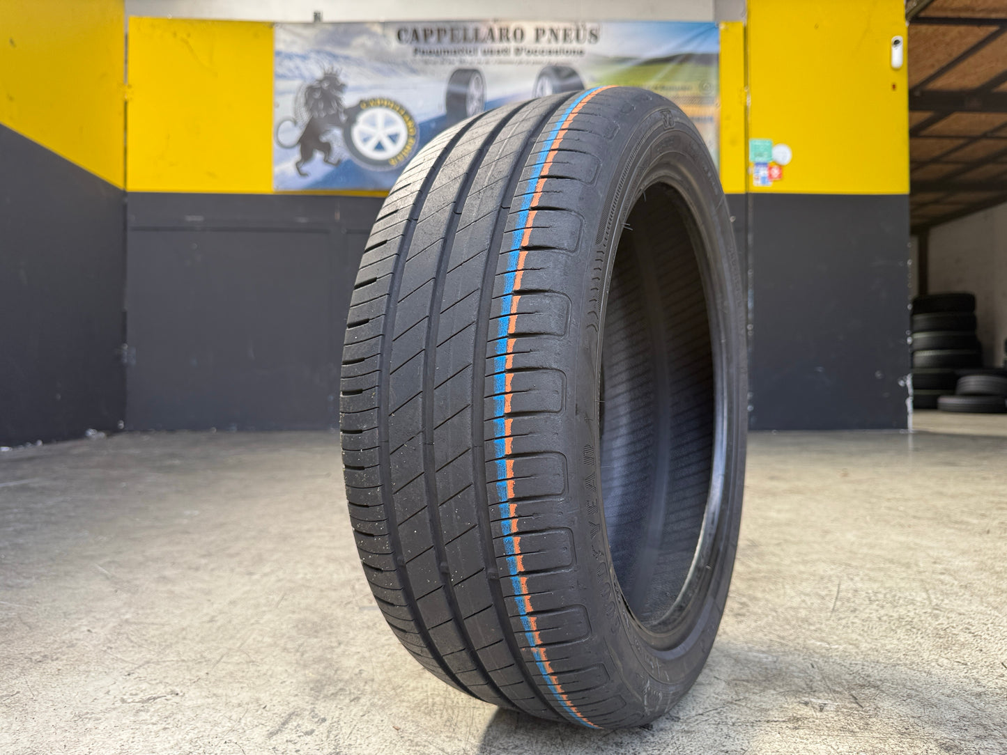 Usato: 1 Gomma 195/45R16 84V XL Goodyear Estive 85% residui