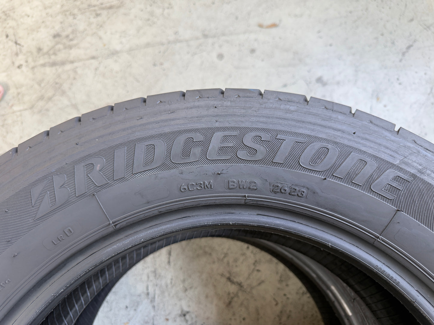 Usato: 2 Pneumatici Bridgestone Duravis R660 Eco 205/65R16C 107/105T Estivi 85% Residui