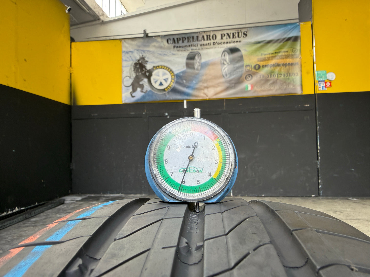 Usato: 2 Pneumatici Continental UltraContact 175/55R15 77T Estivi 90% Residui