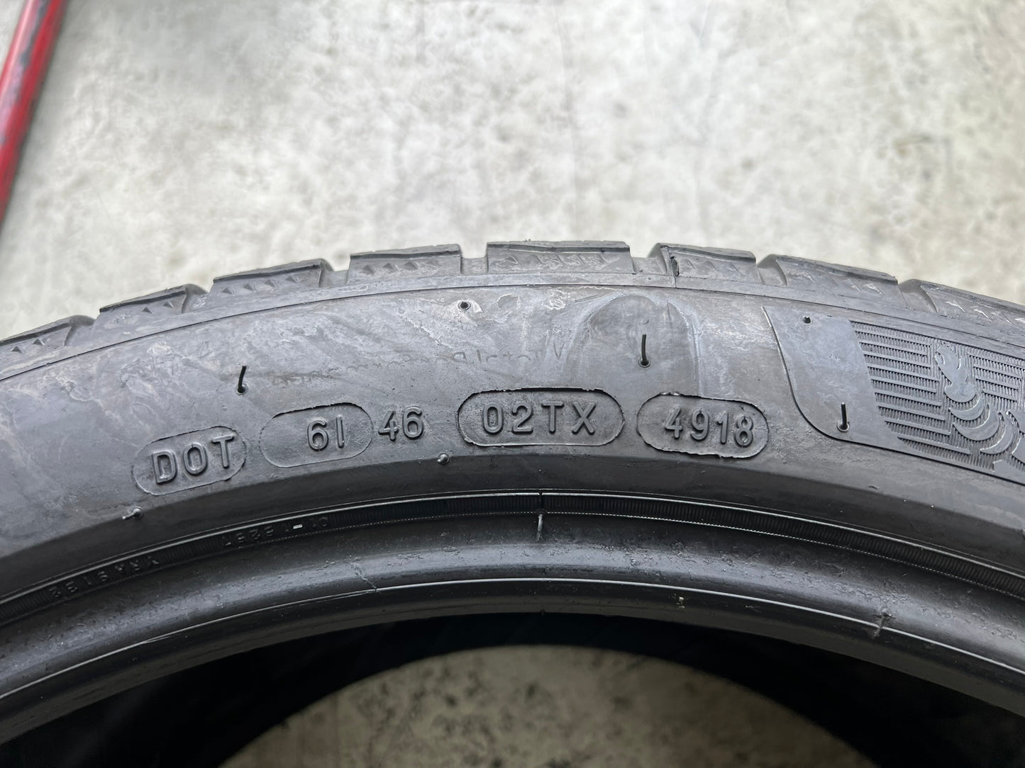 Usato: 4 Gomme 275/40R21 e 305/35R21 Michelin Invernali 85%-90% residui
