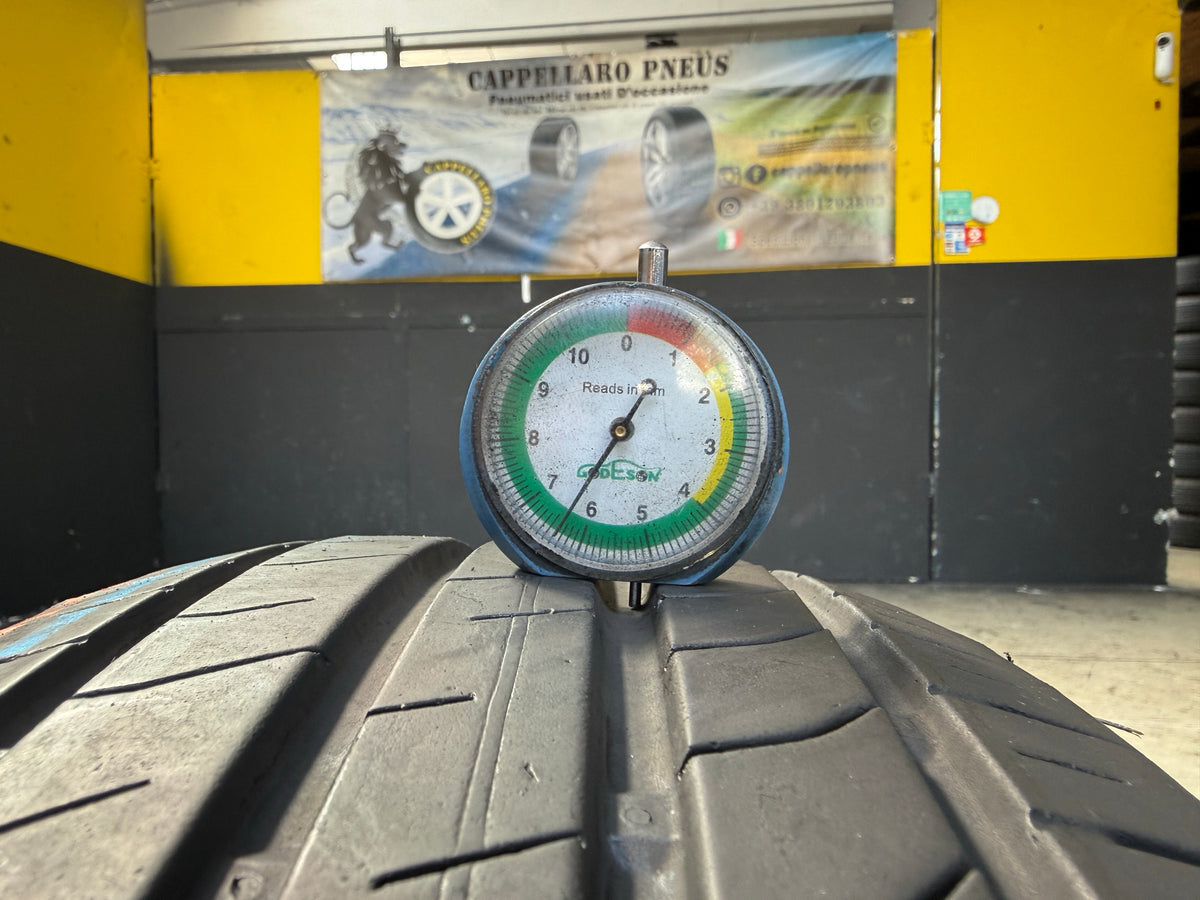 Usato: 2 Pneumatici Nexen N'Fera Primus SU1 Plus 205/60R16 96H XL Estivi 90% Residui