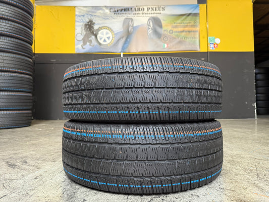 Usato: 2 Gomme 215/65R16 C 109/107T Continental 4 Stagioni 75% residui