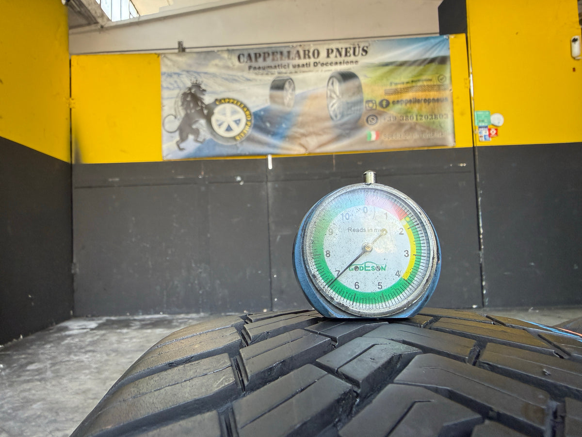 Usato: 4 Pneumatici 4 Stagioni Continental AllSeasonContact + Kleber Quadraxer 3 195/55R16 87H/87V 90-95% Residui
