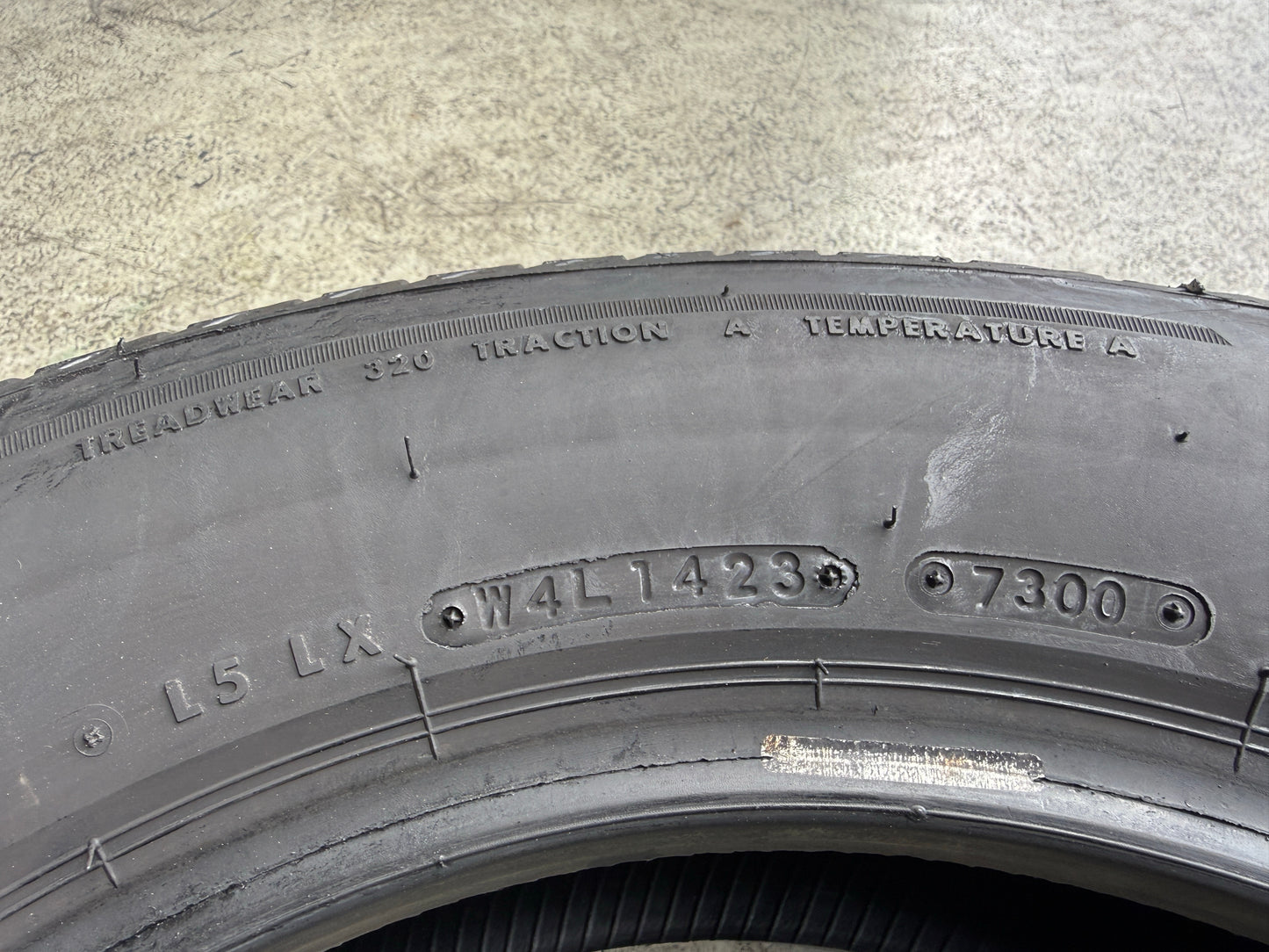 Usato: 4 Gomme 185/65R15 88H Bridgestone Estive 85% residui
