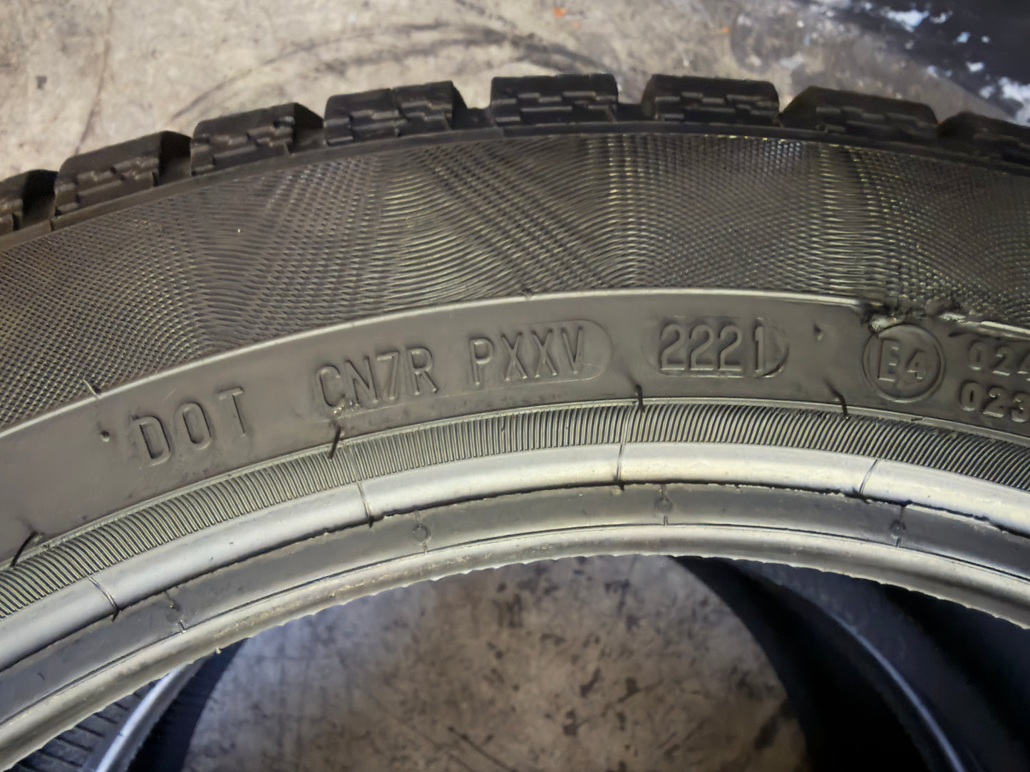 Usato: 2 Pneumatici Continental ContiWinterContact TS 830 P 225/45R17 91H MO Invernali 80% Residui