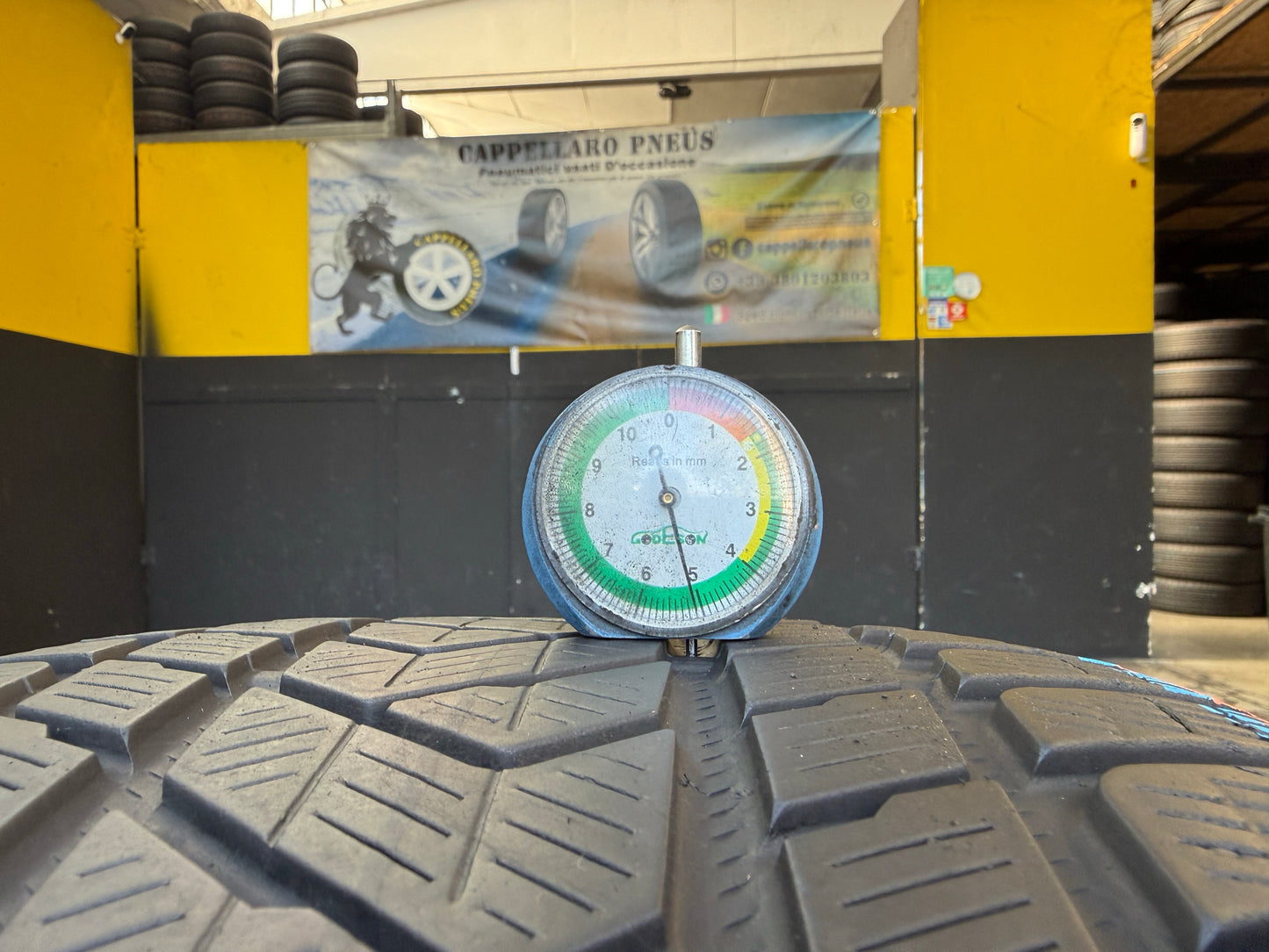 Usato: 2 Pneumatici Pirelli Scorpion Winter 275/40R20 106V XL MFS Invernali 70% Residui