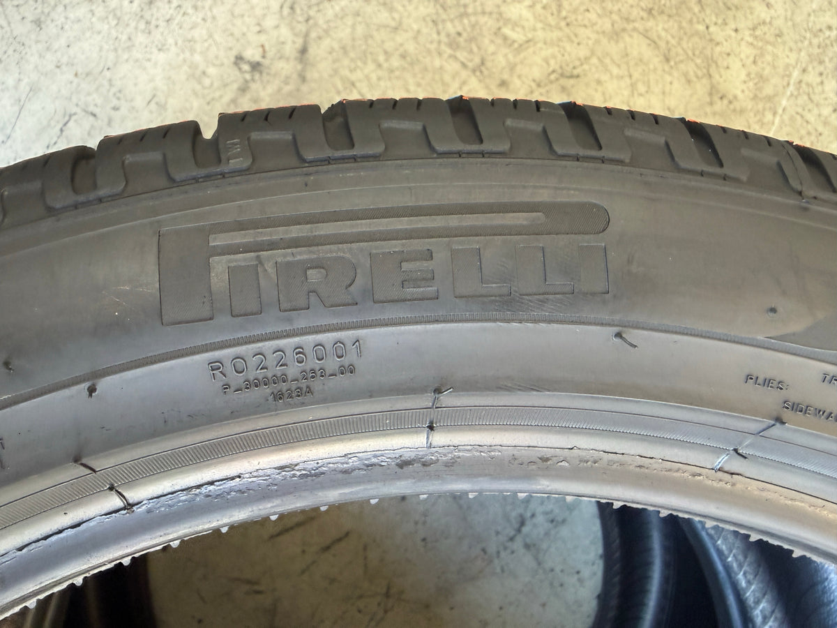 Usato: 2 Pneumatici Pirelli Scorpion Winter 275/40R20 106V XL MFS Invernali 70% Residui