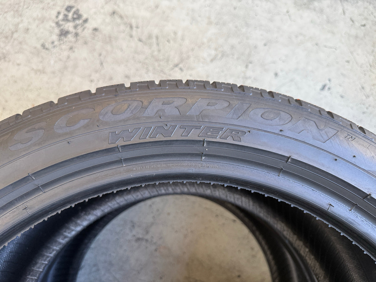 Usato: 2 Pneumatici Pirelli Scorpion Winter 275/40R20 106V XL MFS Invernali 70% Residui